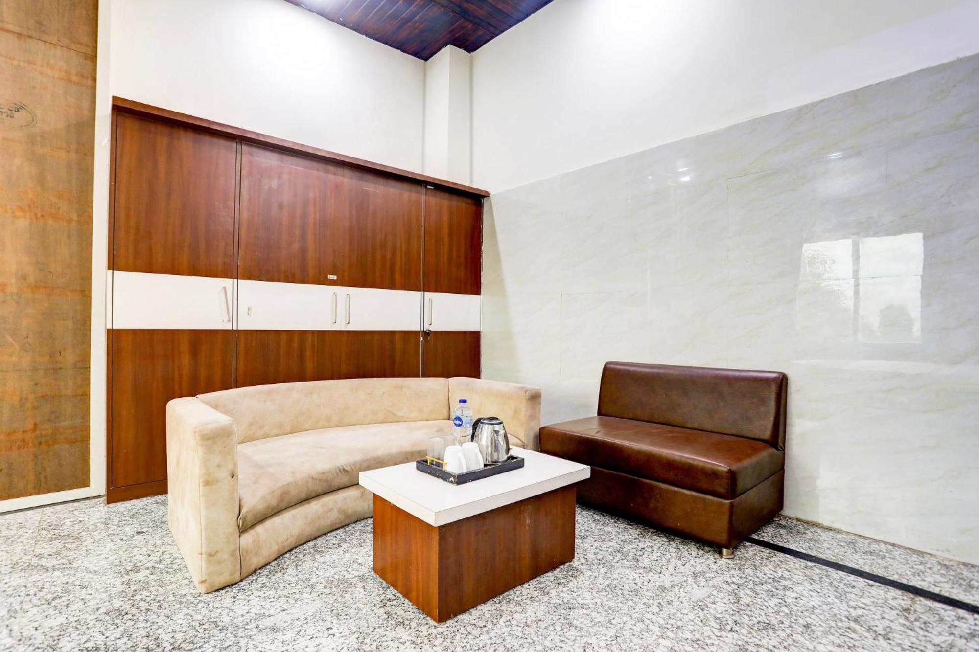 Hotel O Saraswati Resort Kota  Kültér fotó